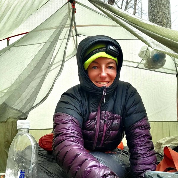 Sweat à Capuche Outdoor Research Femme - Duvet Hélium - Lavande - Taille M - Neuf Avec étiquettes