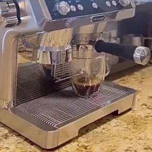 De'Longhi La Specialista Prestigio Espresso Machine, 19-Bar