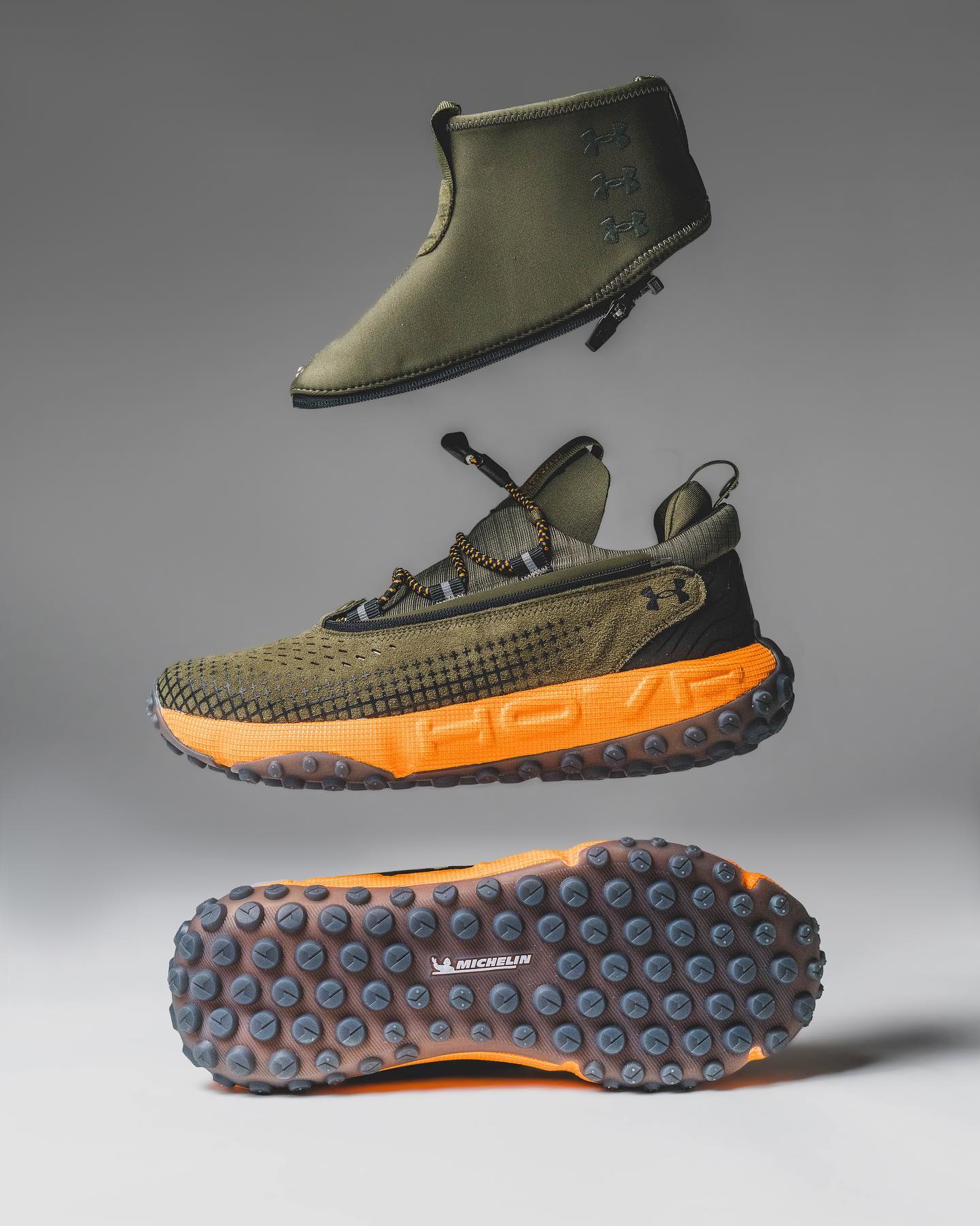 Under armour tire outlet shoes