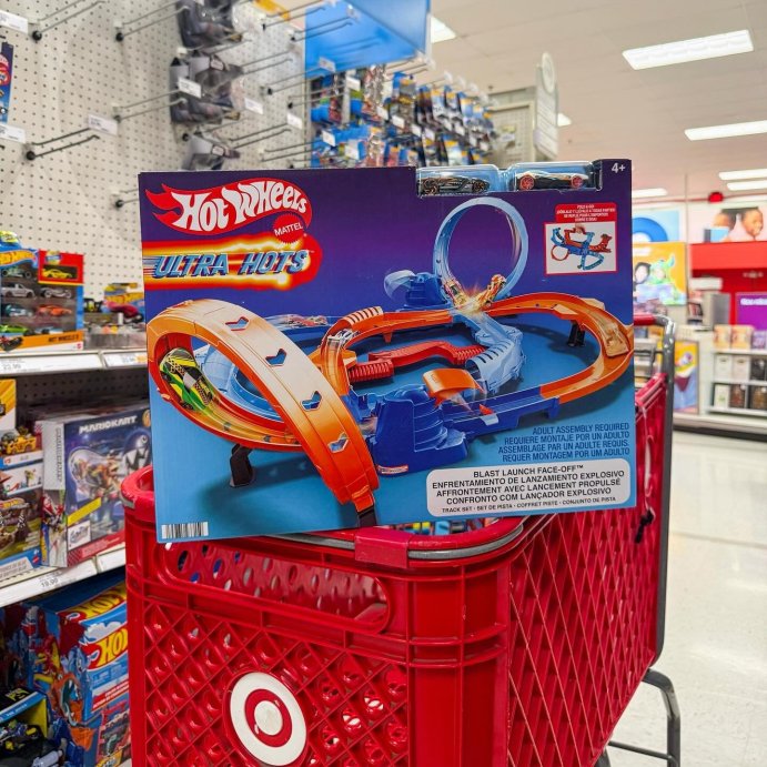user image by @targetkiddos, Hot Wheels Ultra Hots Loop Madness Track Set (Target Exclusive)
