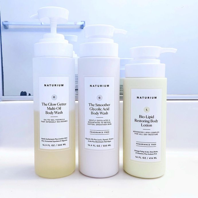 user image by @lotusandluu, Naturium The Glow Getter Multi-Oil Hydrating Body Wash - 16.9 fl oz