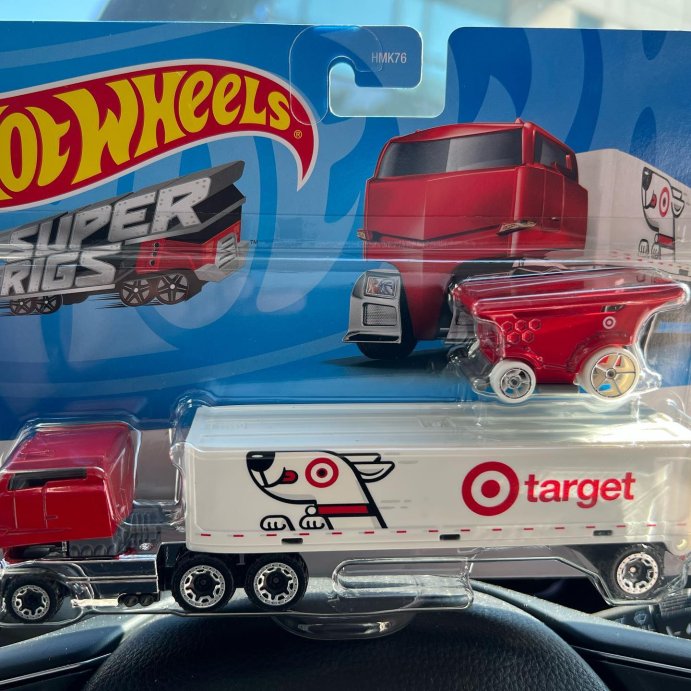 user image by @arestoys831, Hot Wheels 1:64 Scale Bullseye&#39;s Big Rig Toy Truck &#38; Shopping Cart Set - 3 Piece