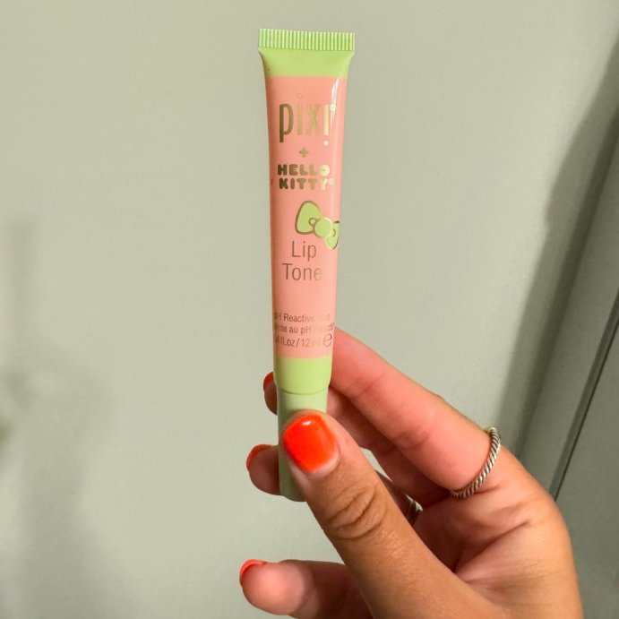 user image by @__rosebehrmann, Pixi + Hello Kitty LipTone pH Lip Gloss - 0.4 fl oz