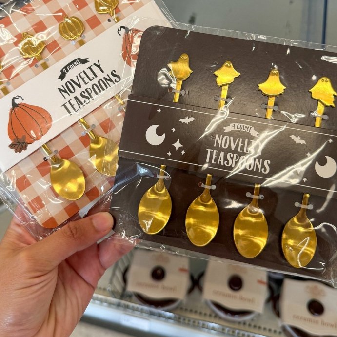 user image by @treatmetotarget, 4pk Novelty Stir Spoons Ghost - Bullseye&#39;s Playground&#8482;