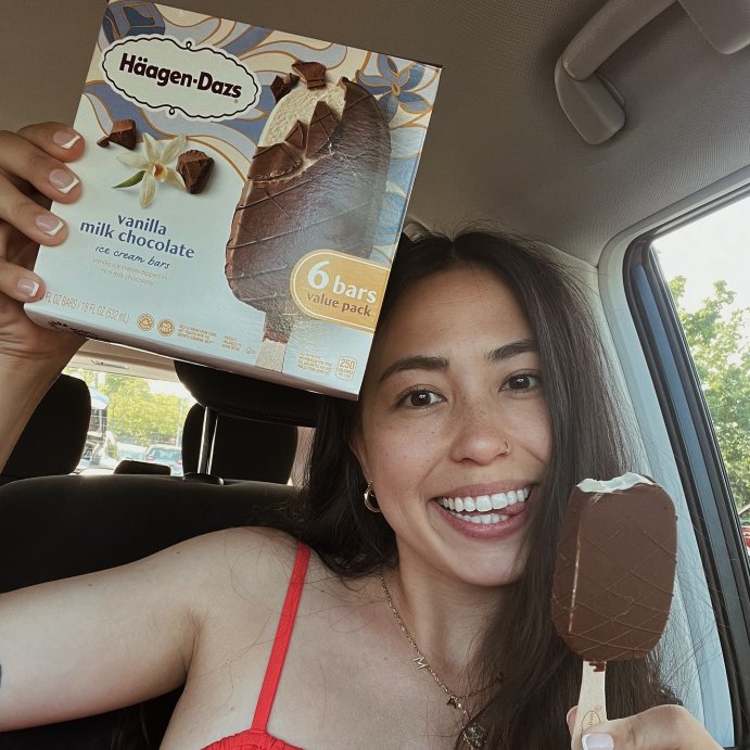 user image by @bybrittanye, Haagen-Dazs Vanilla Milk Chocolate Ice Cream Bar - 6ct