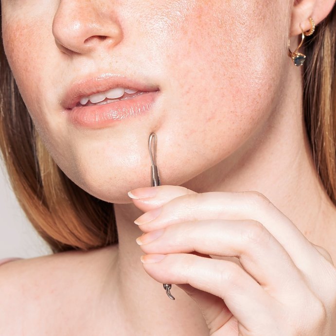 user image by @tweezerman, Tweezerman Skin Care Tool