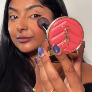 &rsquo;s mediaimport video of YSL BEAUTY Loveshine Plumping Lip Oil Gloss,YSL BEAUTY Make Me Blush Powder,YSL BEAUTY Lash Clash Extreme Volume Mascara