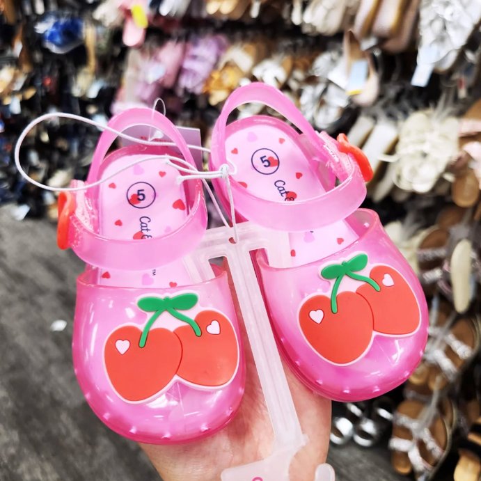 user image by @ohtarget, Toddler Lainey Jelly Sandals - Cat & Jack™