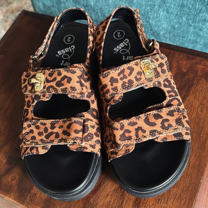 user image by @hayonthedownlow, Kids&#39; Verity Platform Hardware Sandals - art class&#8482; Light Brown