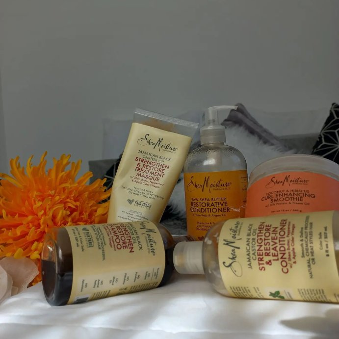 user image by @itsrehonabotha, SheaMoisture Smoothie Curl Enhancing Cream for Thick Curly Hair Coconut and Hibiscus