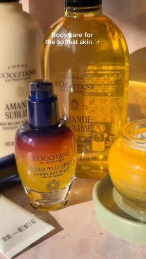 @spacenks {1} {2} van {3}