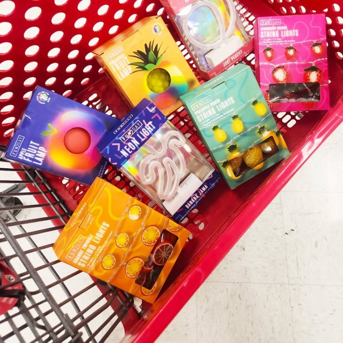 user image by @ohtarget, FUN DAY Apple Fruit Squish Table Lamp