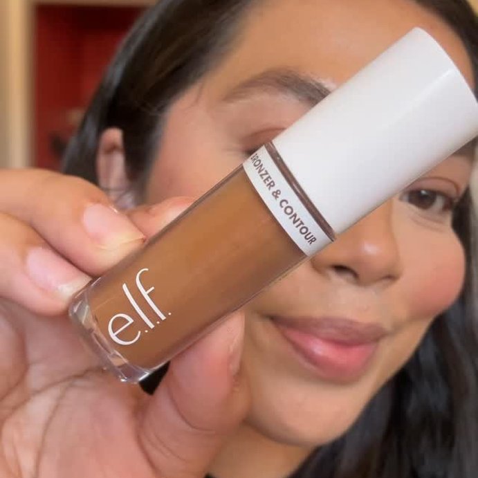 user image by @officiallylillyy, e.l.f. Camo Liquid Bronze N Sculpt Bronzer - 0.13 fl oz