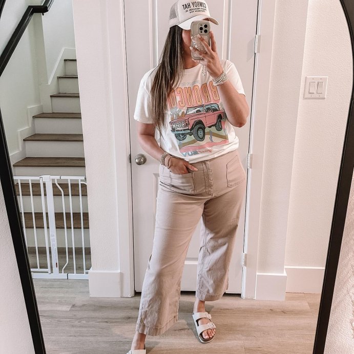user image by @thebelleofthebudget, Women's Ford Bronco Short Sleeve Graphic T-Shirt - Off-White