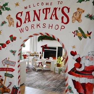 Santa's Workshop Canvas Arch