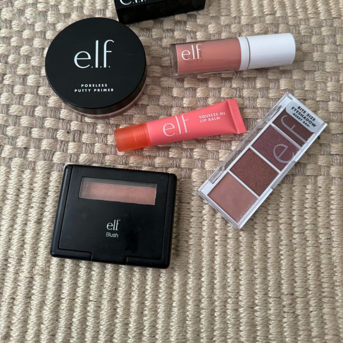 user image by @alliesdecorandmore, e.l.f. Camo Liquid Blush - 0.13 fl oz