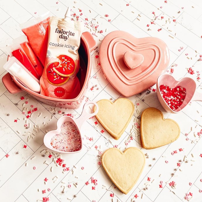 user image by @ashleyjtodd, Red Cookie Icing - 7oz - Favorite Day&#8482;