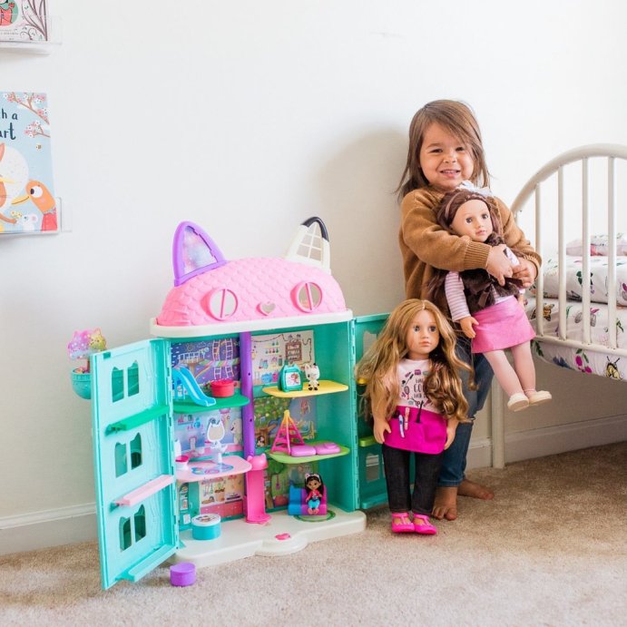 user image by @wearlovewanders, Our Generation Sabrina 18&#34; Hair Stylist Doll