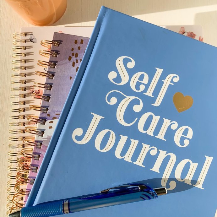 user image by @jamiegoings, Eccolo &#34;7x9&#34; Self Care Journal Blue