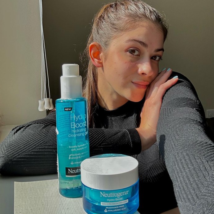 user image by @ugc_duda, Neutrogena Hydro Boost Lightweight Hydrating Facial Gel Cleanser with Hyaluronic Acid