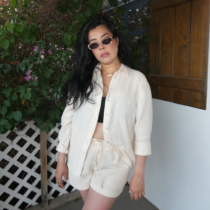 user image by @sulemagenezaret, Women's Gauze Long Sleeve Collared Button-Down Shirt - Universal Thread™