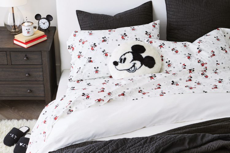 Pottery Barn Kids Launches New Disney's Mickey Mouse Holiday Collection 