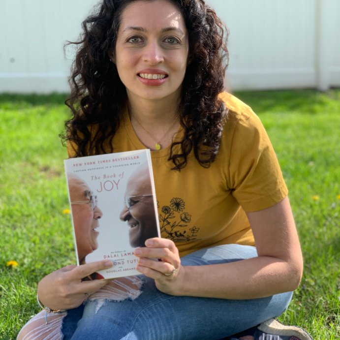 user image by Aartee Badiani, Book of Joy : Lasting Happiness in a Changing World (Hardcover) (Dalai Lama XIV)