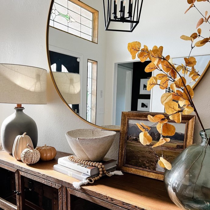 user image by @kmcreativehome, Homebody: A Guide to Creating Spaces You Never Want to Leave by Joanna Gaines (Hardcover)