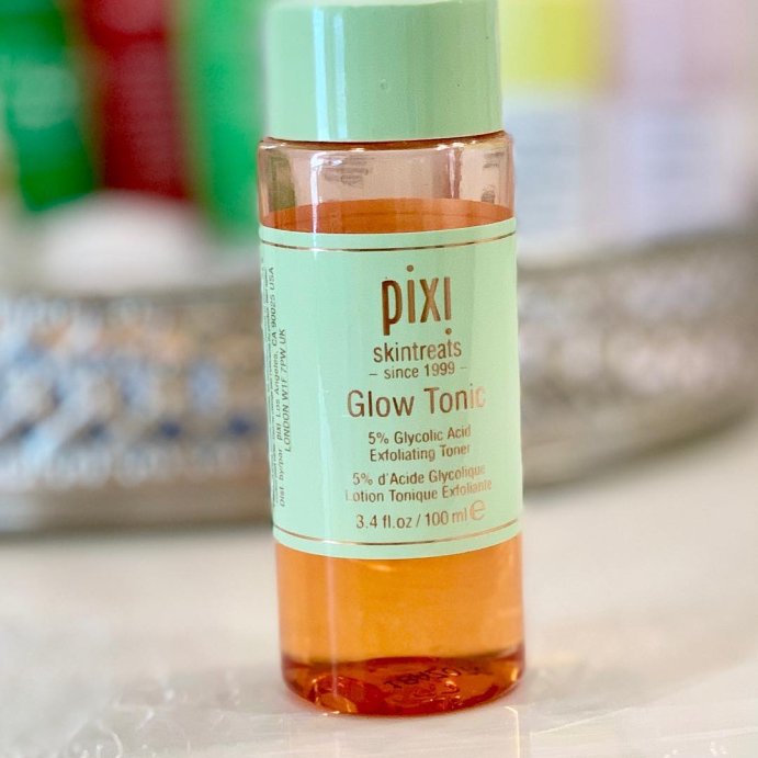user image by @solange_71, Pixi Skintreats Glow Tonic Glycolic Acid Exfoliating Toner