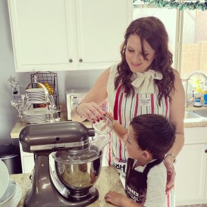 Williams Sonoma KitchenAid® Stand Mixer Ice Cream Maker Attachment