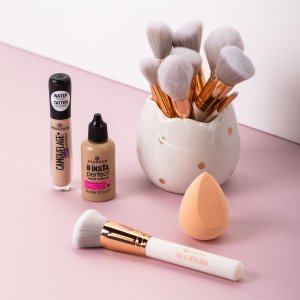 Éponge de Maquillage et Baking - Essence - Visage