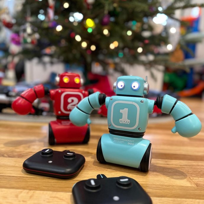 user image by @playliverepeat, FAO Schwarz Robot Knockout Remote Control Boxing Set