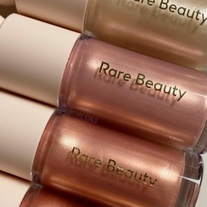 @type1chlo&rsquo;s instagram photo of Rare Beauty Positive Light Liquid Luminizer,Rare Beauty Positive Light Liquid Luminizer,Rare Beauty Positive Light Liquid Luminizer