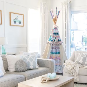 Bohemian Dream Throw Blanket | Pottery Barn Teen display picture 1