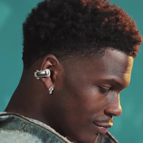 bose's video of Bose Ultra Open Earbuds