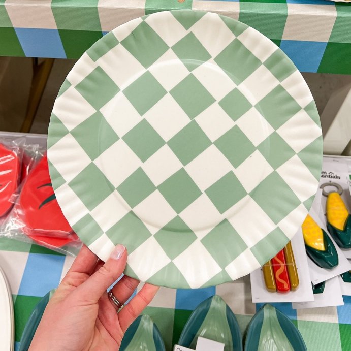 user image by @targetfortwo, 10&#34; Melamine Checker Dinner Plate Green - Room Essentials&#8482;