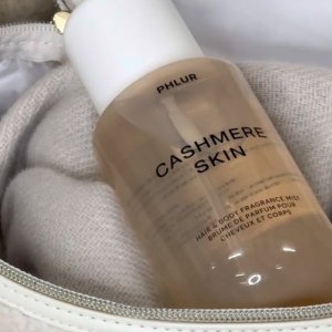 @spacenk’s instagram video of PHLUR Cashmere Skin Hair and Body Mist