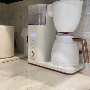 Cafe - Smart Drip 10-Cup Coffee Maker with WiFi - Matte White