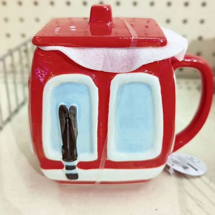 user image by @heartsandhaunts, 8 fl oz Novelty Lidded Mugs Cable Car - Bullseye&#39;s Playground&#8482;