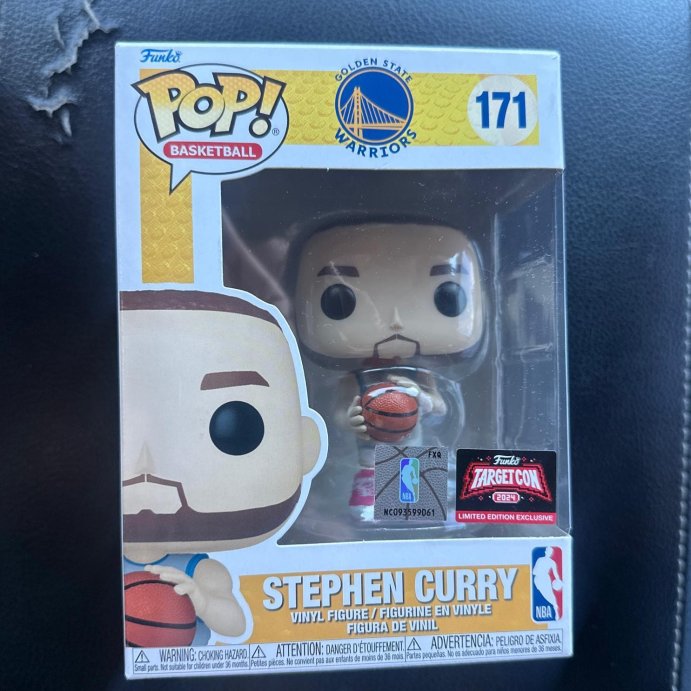 user image by @toasters_cardsandcollectibles, Funko POP! Basketball: Stephen Curry Vinyl Figure