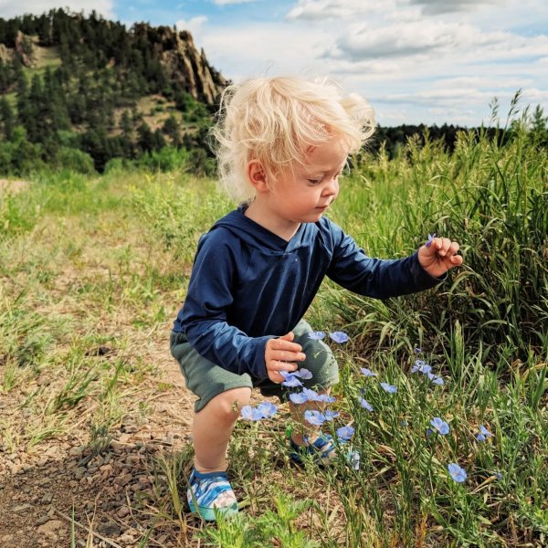 @mels_outhiking's instagram image of REI Co-op Sahara Shade Hoodie - Toddlers'