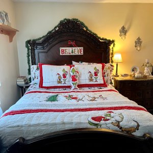 Dr. Seuss’s The Grinch™ & Max™ Sheet Set