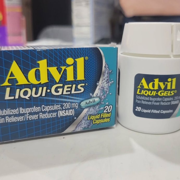 user image by @sarahstarreviews, Advil Pain Reliever/Fever Reducer Liqui-Gel Minis - Ibuprofen (NSAID)