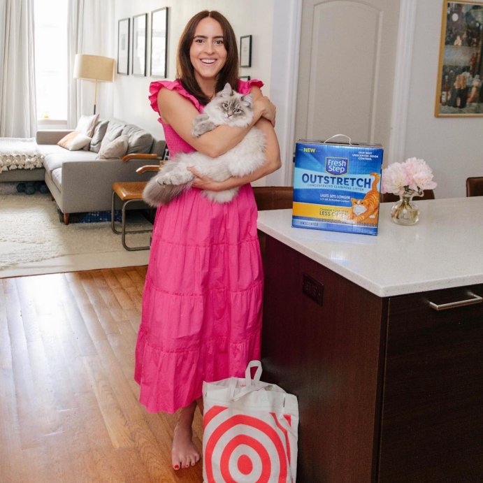 user image by @carlyahill, Fresh Step Outstretch Febreze Scented Cat Litter - 19lbs