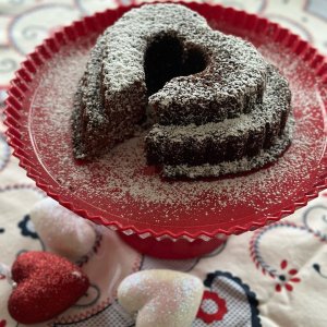 NW 89937 Nordic Ware Tiered Heart bundt cake pan 89937