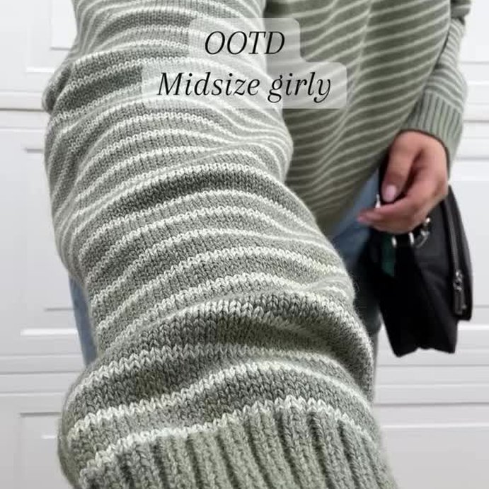 user image by @vida.con.ale, Women's Collared Neck Pullover Sweater - Universal Thread™