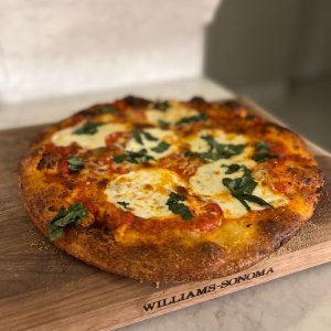 Emile Henry Pizza Stone - Round – Habitat Gift