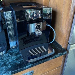 Jura Z10 Automatic Coffee Machine - Diamond Black