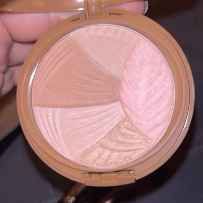 user image by @miha_glamour_makeup, Physicians Formula Butter Glow Bronzer + Blush - 0.29oz