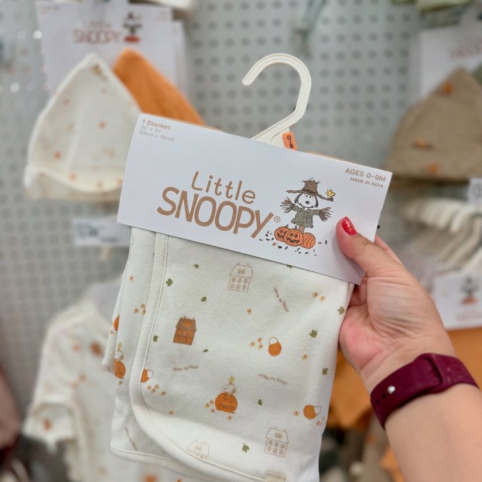 user image by @katattarget, Baby Little Snoopy Halloween Blanket - White
